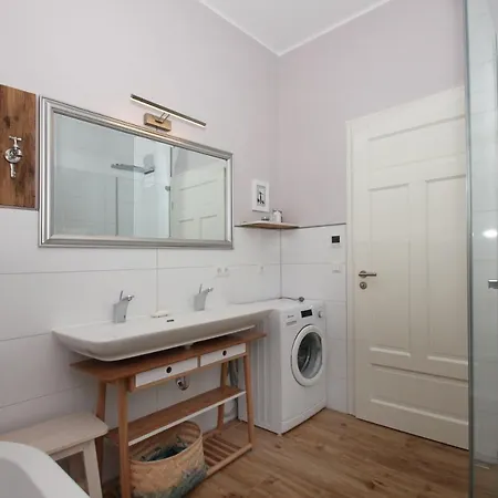 Villa Pauline Ferienwohnung 07